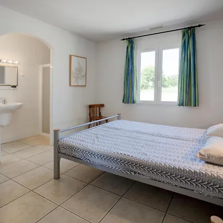 Villa Domaine Oliveraie 10 Aigne (Herault)