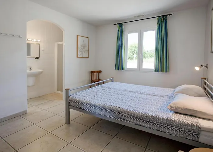 Villa Domaine Oliveraie 10 Aigne (Herault)